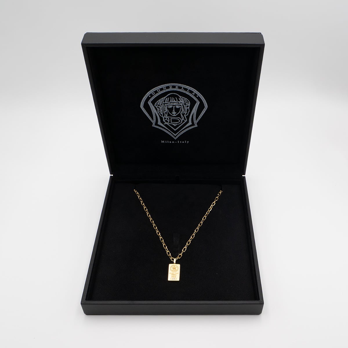 VERA NECKLACE | GOLD in its case