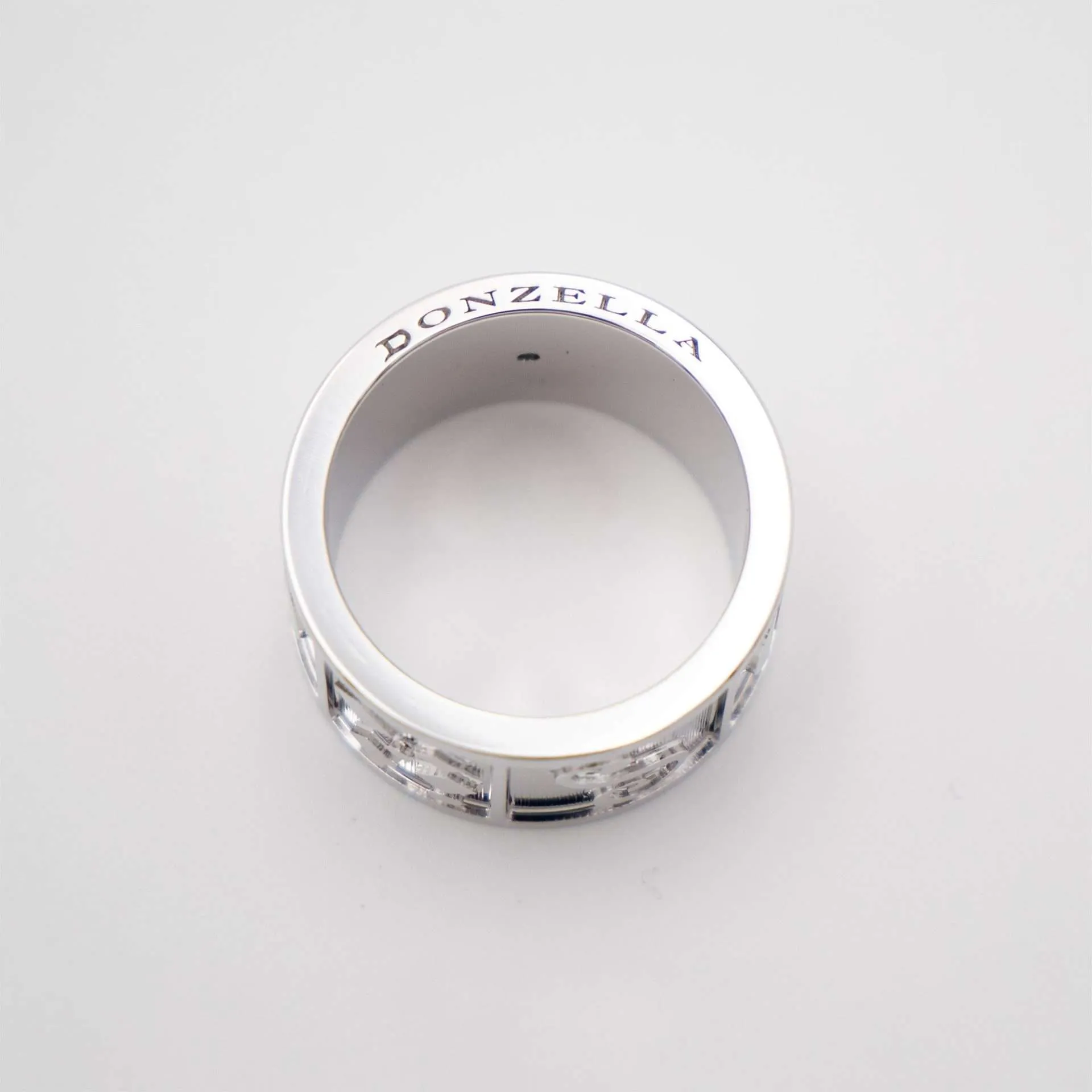 ADELE RING | WHITE GOLD · tag detail