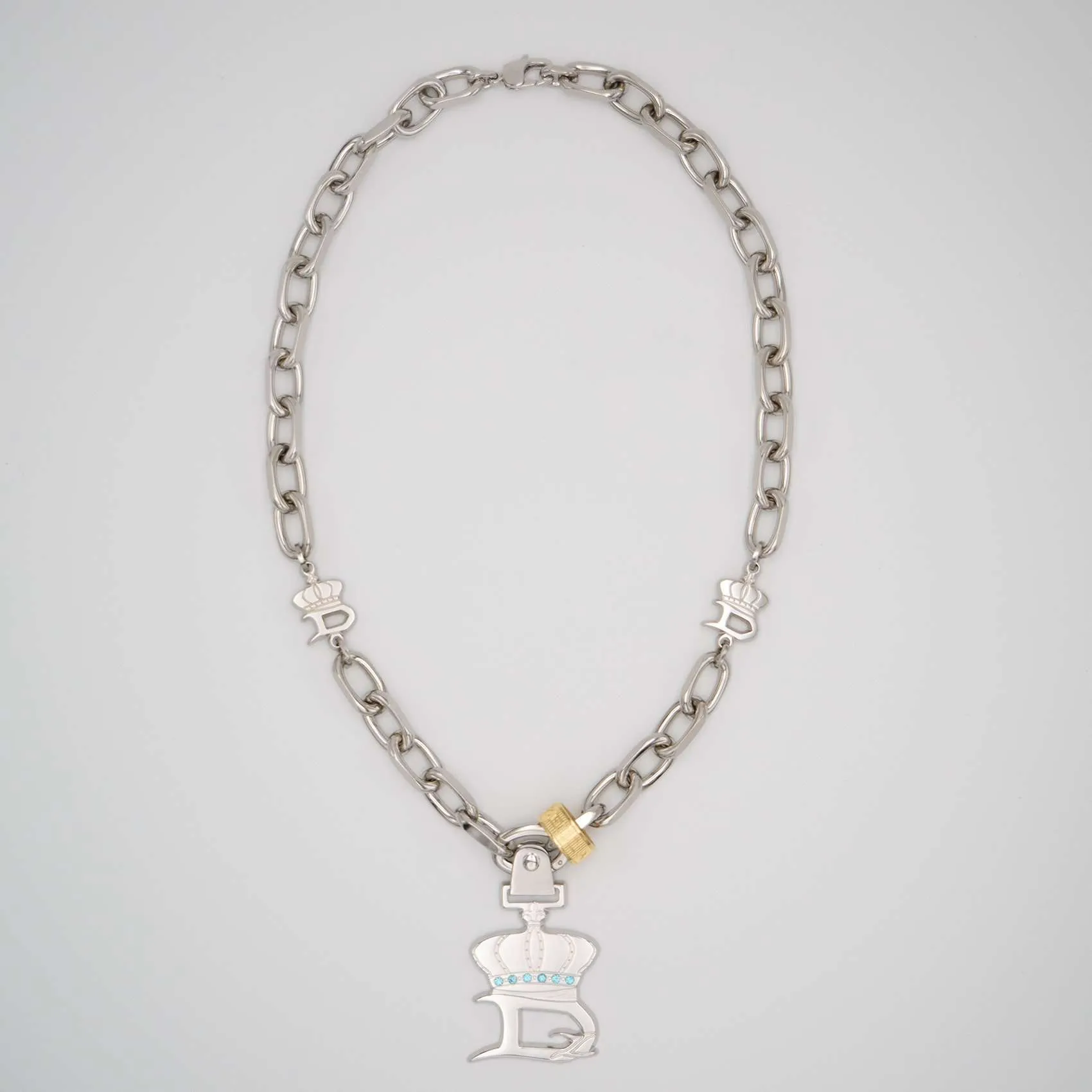 CLOSSER NECKLACE | WHITE GOLD · full view